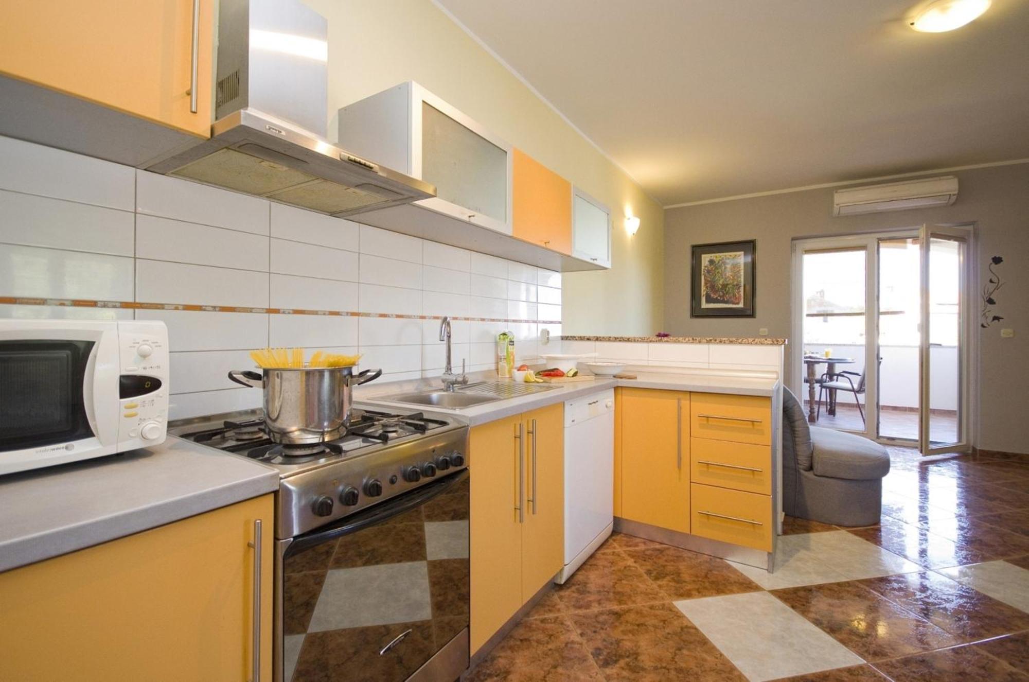 Apartment And Room Marlen 罗维尼村 客房 照片